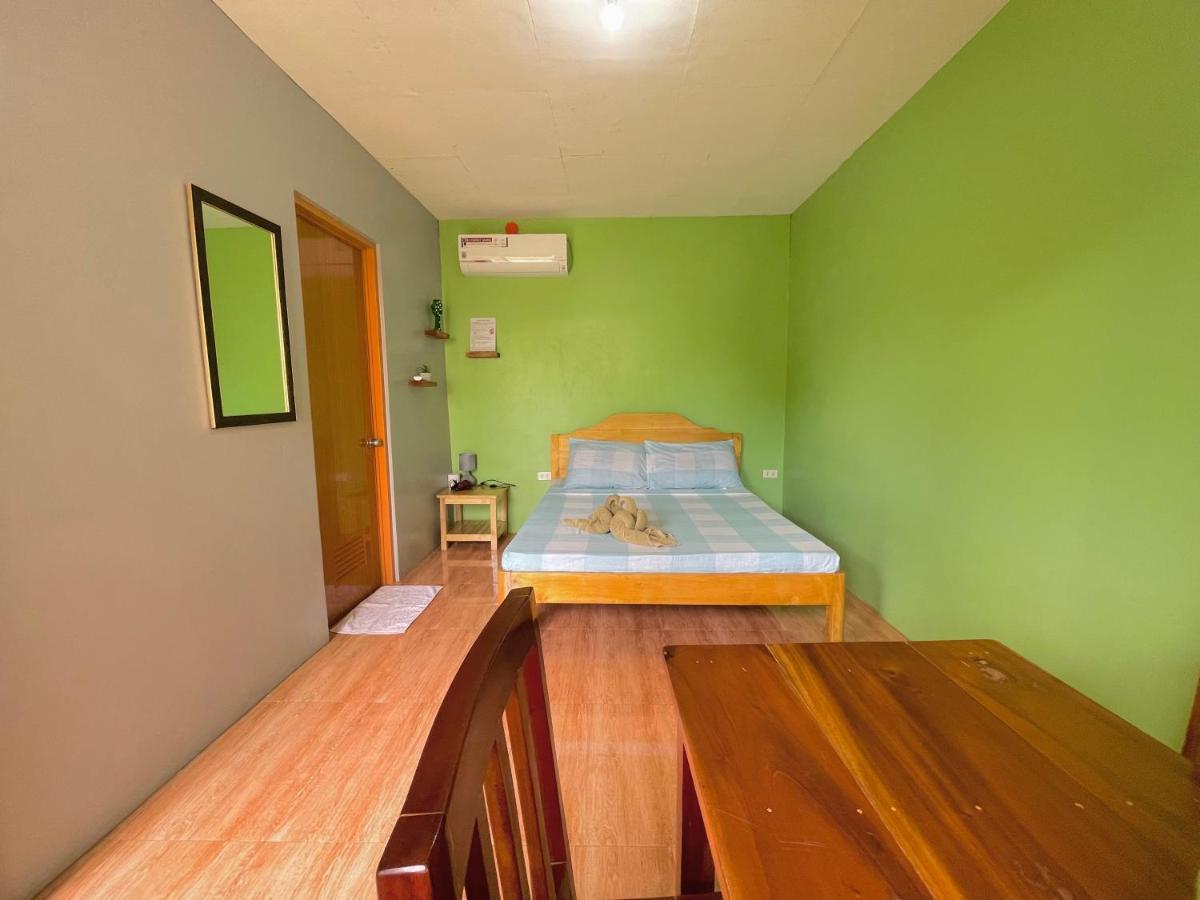 Ananas Guesthouse 莫阿尔博阿 外观 照片