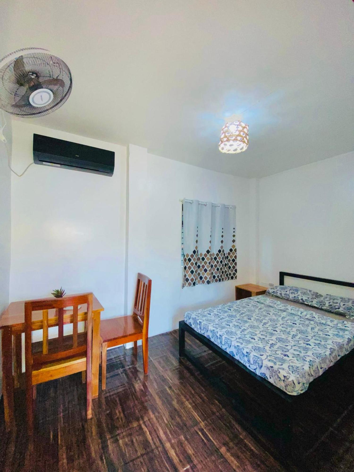 Ananas Guesthouse 莫阿尔博阿 外观 照片