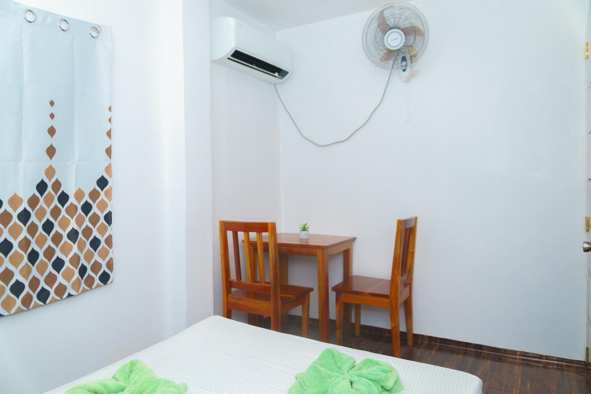 Ananas Guesthouse 莫阿尔博阿 外观 照片