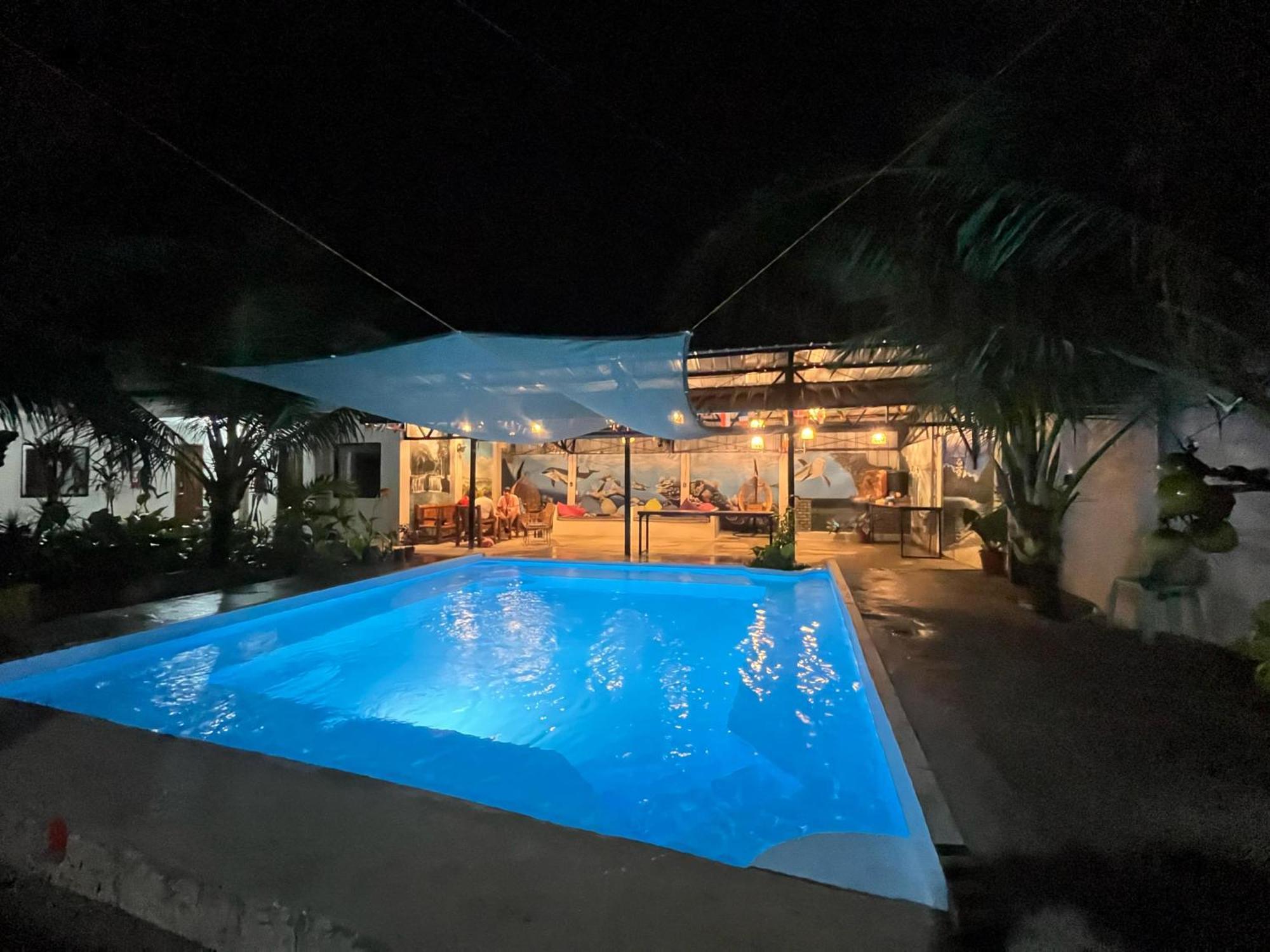 Ananas Guesthouse 莫阿尔博阿 外观 照片